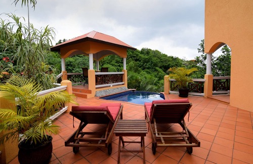 Marigot Bay Villa | Beautiful luxury Villa, 2 mins to the bay
