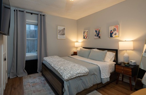 Wanskuck Apartment | Beautiful Mid-Century Modern Apartment in Prov.