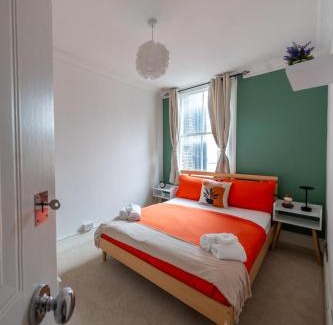 Wimbledon Apartment | Beautiful & Modern 2-bedroom in Wimbledon Central - Minutes from Central London