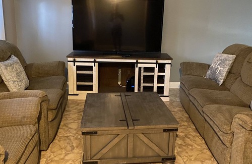 Pine Hills House | Beautiful Modern 4BR House -Downtown Orlando
