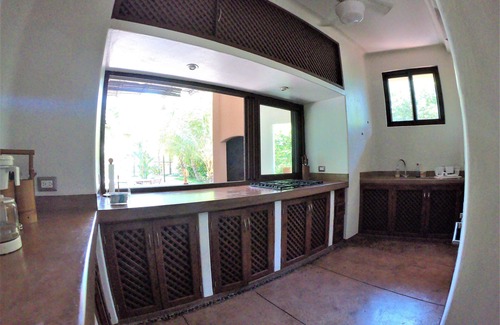 Monterrico House | Beautiful Monterrico Home MR047