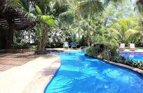 Monterrico House | Beautiful Monterrico Home MR047
