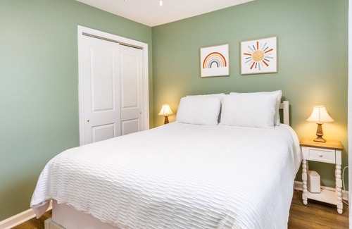 Village Green House | Beautiful new 2 bedroom in Cape May, blocks from the beach!