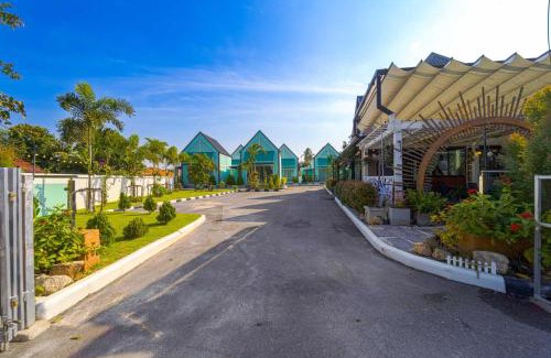 Hua Hin Resort | Beautiful new 7 Bedroom Villa Resort - CT7