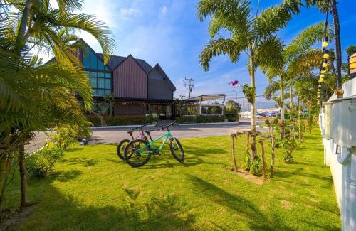 Hua Hin Resort | Beautiful new 7 Bedroom Villa Resort - CT7