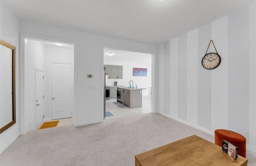 Centre Wellington House | Beautiful New Build by Elora