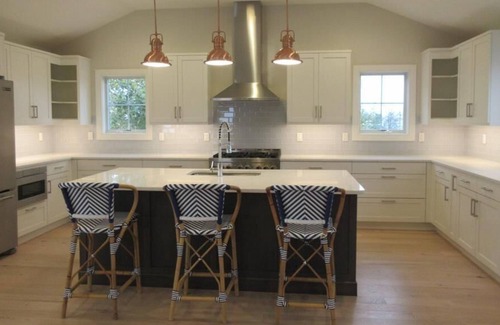 Loveladies House | Beautiful new home with pool in Loveladies