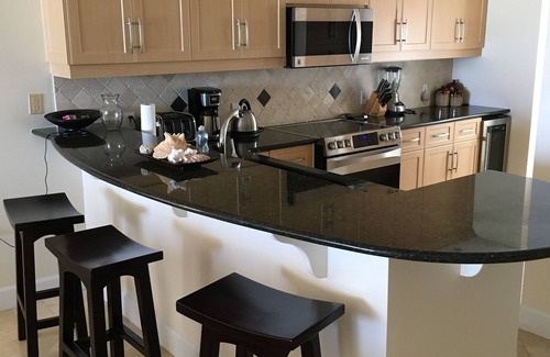 Grace Bay Condo | Beautiful Ocean View 2 Bedroom Condo on Grace Bay Beach