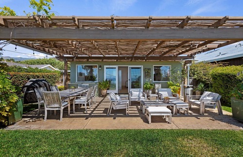 Summerland House | Beautiful Ocean Views & great location!
