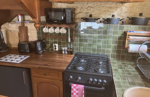 La Fagette House | Beautiful one bedroom chateau on the banks of the River Vézere in Perigord Noir