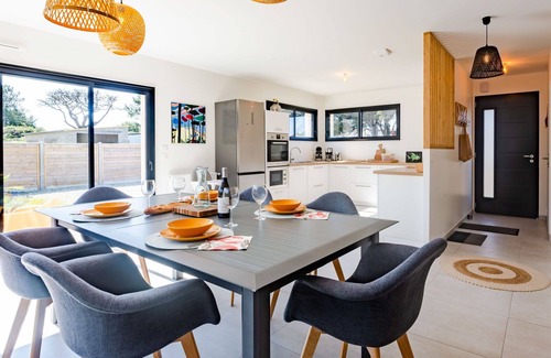 Saint-Germain-sur-Ay House | Beautiful private villa for 4 guests with WIFI and terrace
