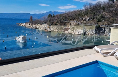 Zurkovo Villa | Beautiful pool villa on the beach, sleeps 8