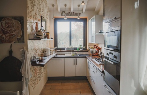 Castelnuovo Magra Villa | Beautiful private villa for 12 guests with A/C, private pool, WIFI, TV, patio and panoramic view