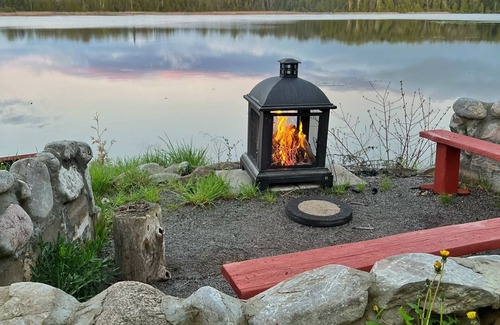 Kawartha Lakes Cottage | Beautiful Private Lake Retreat - One of a kind!