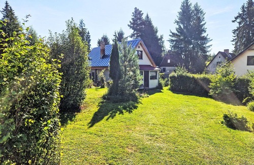 Karlovy Dvory House | Beautiful private villa for 6 guests with WIFI, TV, terrace and pets allowed