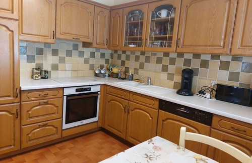 Sollies Pont House | Beautiful private villa for 6 people with A/C, WIFI, private pool, TV, terrace and pets allowed