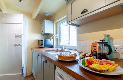 Gorran Haven House | Beautiful private villa for 6 people with WIFI, TV and patio