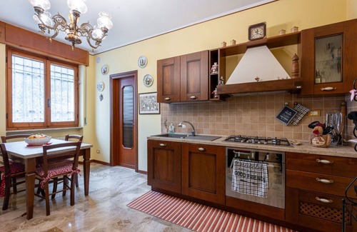 Acqui Terme House | Beautiful private villa for 7 guests with WIFI, A/C, TV, terrace, pets allowed and panoramic view