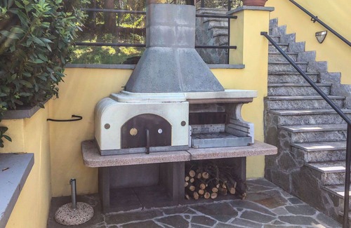 Acqui Terme House | Beautiful private villa for 7 guests with WIFI, A/C, TV, terrace, pets allowed and panoramic view