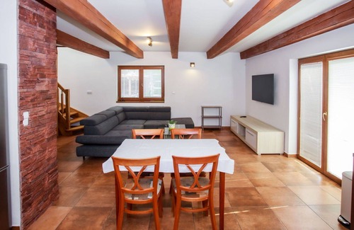 Zabovresky House | Beautiful private villa for 4 guests with WIFI, TV and terrace