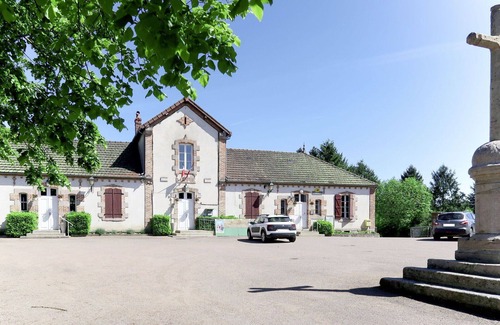 Chiddes House | Beautiful private villa for 4 guests with WIFI, TV, terrace and pets allowed
