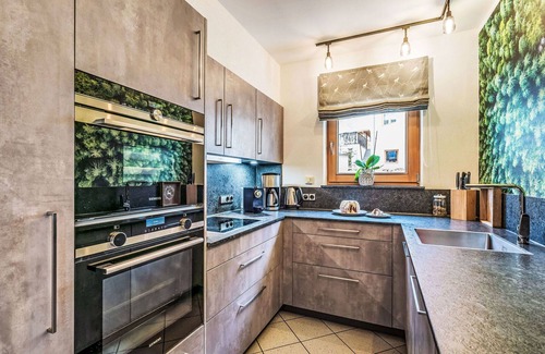 Eckartau Villa | Beautiful private villa for 12 people with WIFI, TV and patio