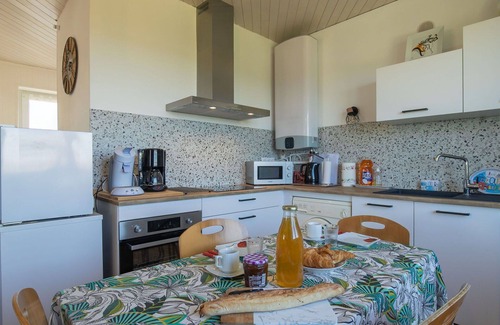 Porspoder House | Beautiful private villa for 4 people with WIFI, TV and pets allowed