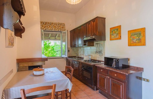 Tortoreto House | Beautiful private villa for 10 people with WIFI, private pool, TV, terrace and pets allowed