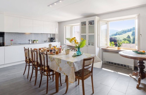 Novaggio House | Beautiful private villa for 6 guests with TV and patio