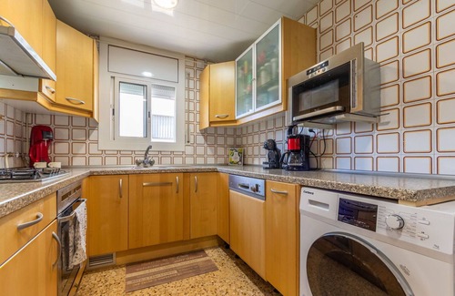 El Castell de Montornes House | Beautiful private villa for 4 guests with A/C, private pool, WIFI, TV and patio