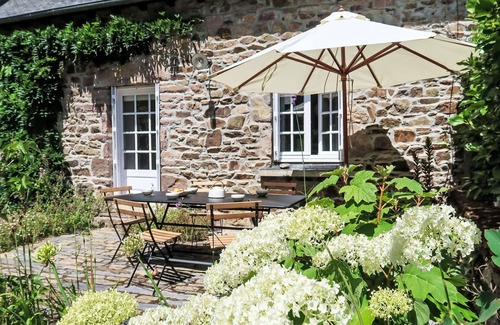 Tremeven Villa | Beautiful private villa for 6 guests with WIFI