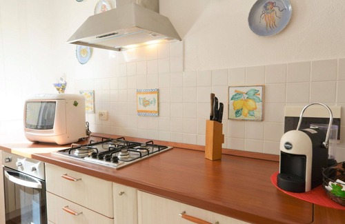 Floridia Villa | Beautiful private villa for 8 guests with A/C, private pool, WIFI, TV, patio and pets allowed