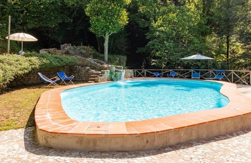Marliana Villa | Beautiful private villa for 5 people with WIFI, private pool, TV, veranda and panoramic view