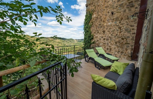 Seggiano House | Beautiful private villa for 4 guests with A/C, WIFI, hot tub, TV, terrace and panoramic view