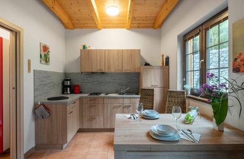 Becov nad Teplou House | Beautiful private villa for 4 people with WIFI, TV and patio