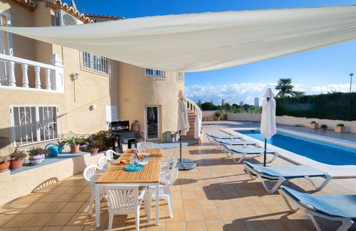 Calpe Villa | Beautiful private villa for 8 guests with A/C, WIFI, private pool, TV and terrace