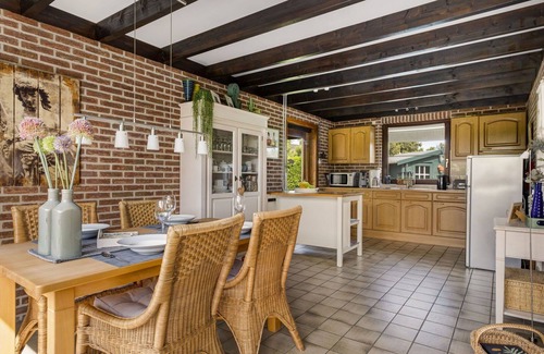 Wolphaartsdijk House | Beautiful private villa for 4 guests with WIFI, TV, terrace and pets allowed