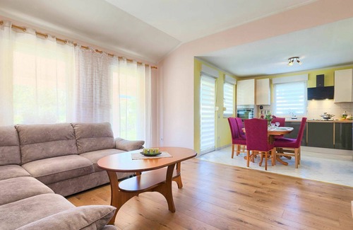 Filipana House | Beautiful private villa for 6 people with WIFI, private pool, A/C, TV and terrace