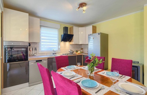 Filipana House | Beautiful private villa for 6 people with WIFI, private pool, A/C, TV and terrace