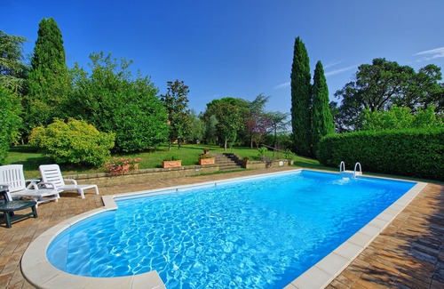 Cetona Villa | Beautiful private villa for 7 people with A/C, private pool, TV and panoramic view