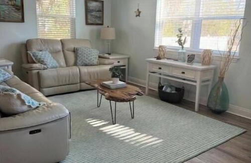 Port St. Joe House | BEAUTIFUL, relaxing, allergy-friendly 1 block from boat ramp, fishing, sunsets!🌅