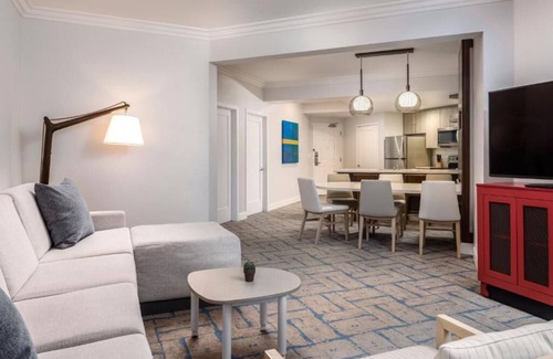 Newport Coast Resort | Beautiful resort with AC in Newport Beach