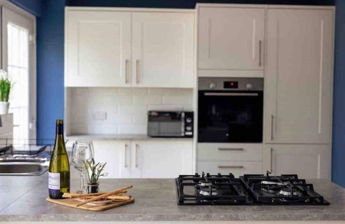 Wrafton House | Beautiful seaside retreat close to North Devon's white sandy beaches!