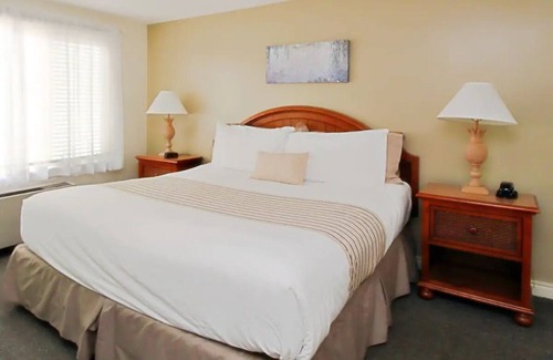 Lenox Dale Condo | Beautiful, secluded, private resort in the heart of the Berkshires in Lenox, MA
