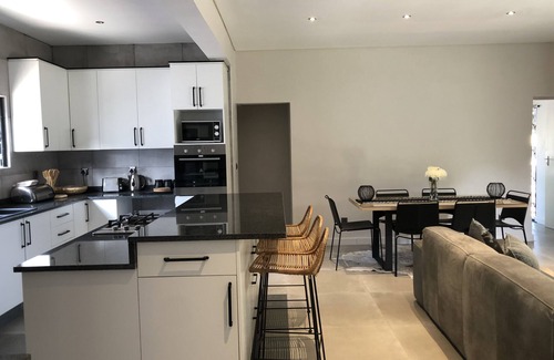 Gueima House | Beautiful, spacious and luxurious accommodation