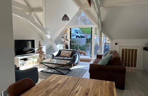 Brixham Apartment | Beautiful, spacious 3 bed Brixham apartment