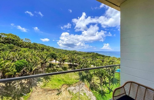 Crawfish Rock Condo | Beautiful Studio in Duna Residences