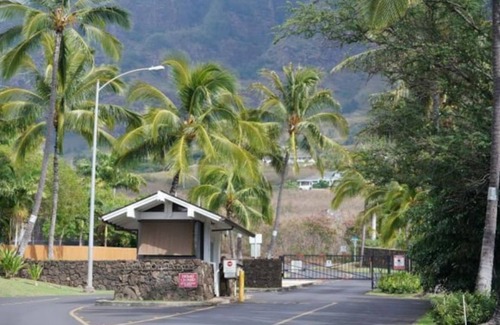 Makaha Valley Apartment | Beautiful Studio Nestled in the Mountains of Makaha Valley