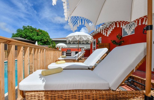 Punto de Oro Apartment | Beautiful studio Sea near the sea with pool