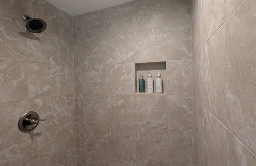 Sturgeon Bay Hotel | Beautiful suite with two person Jet tub. Downtown!